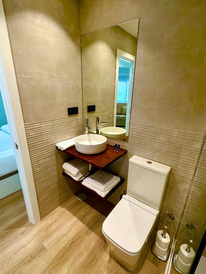 Apartamentos Sunsets Malaga Centro Kültér fotó
