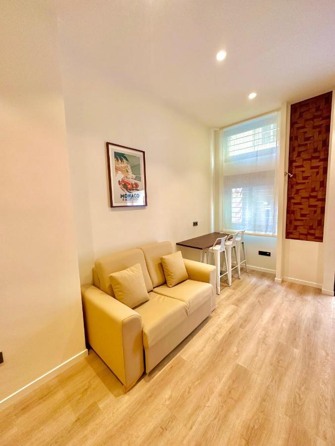 Apartamentos Sunsets Malaga Centro Kültér fotó