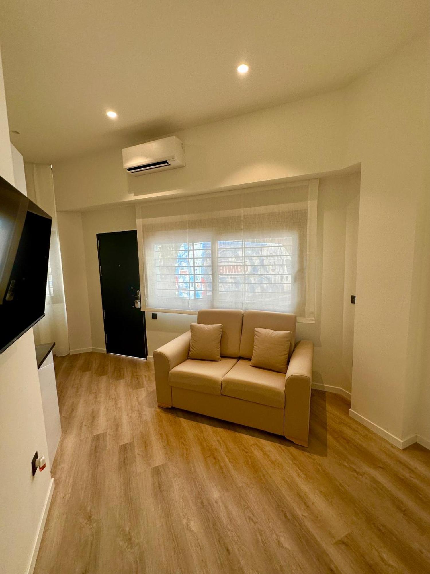 Apartamentos Sunsets Malaga Centro Kültér fotó